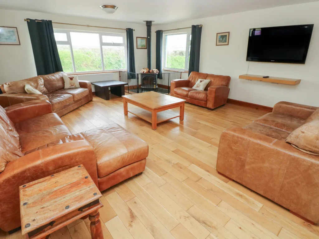 Ty Mawr - Pembrokeshire Cottage