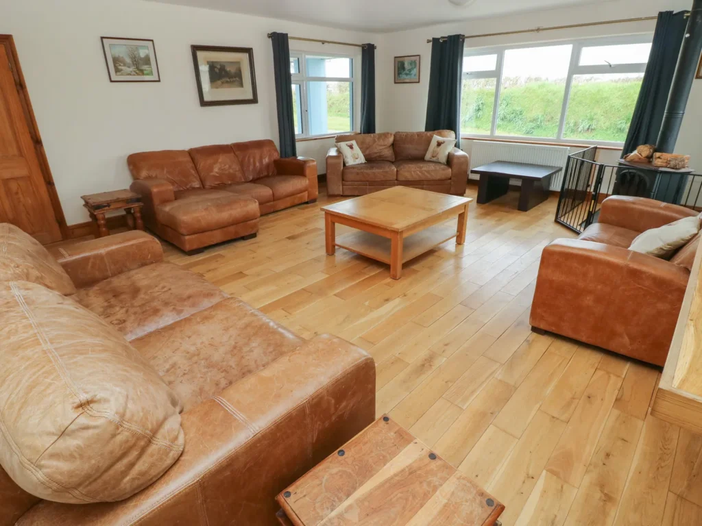 Ty Mawr - Pembrokeshire Cottage