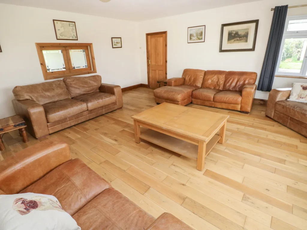 Ty Mawr - Pembrokeshire Cottage