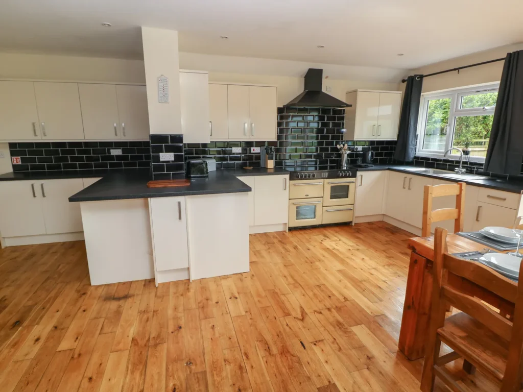 Ty Mawr - Pembrokeshire Cottage